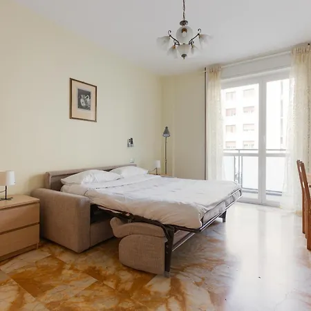 Appartamento Stazione - Bilocale Con Cucina Separata Milano