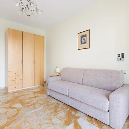 Apartment Stazione - Bilocale Con Cucina Separata Milan