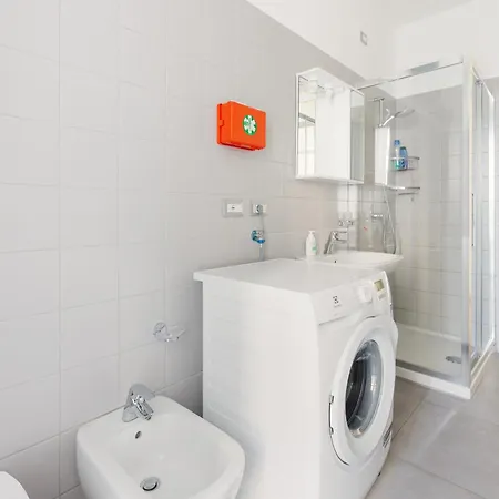 Stazione - Bilocale Con Cucina Separata Appartamento